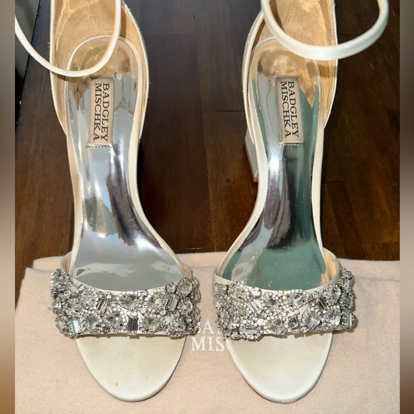 Badgley Mischka Shoes - Badgley Mischka Silver and Cream Heels